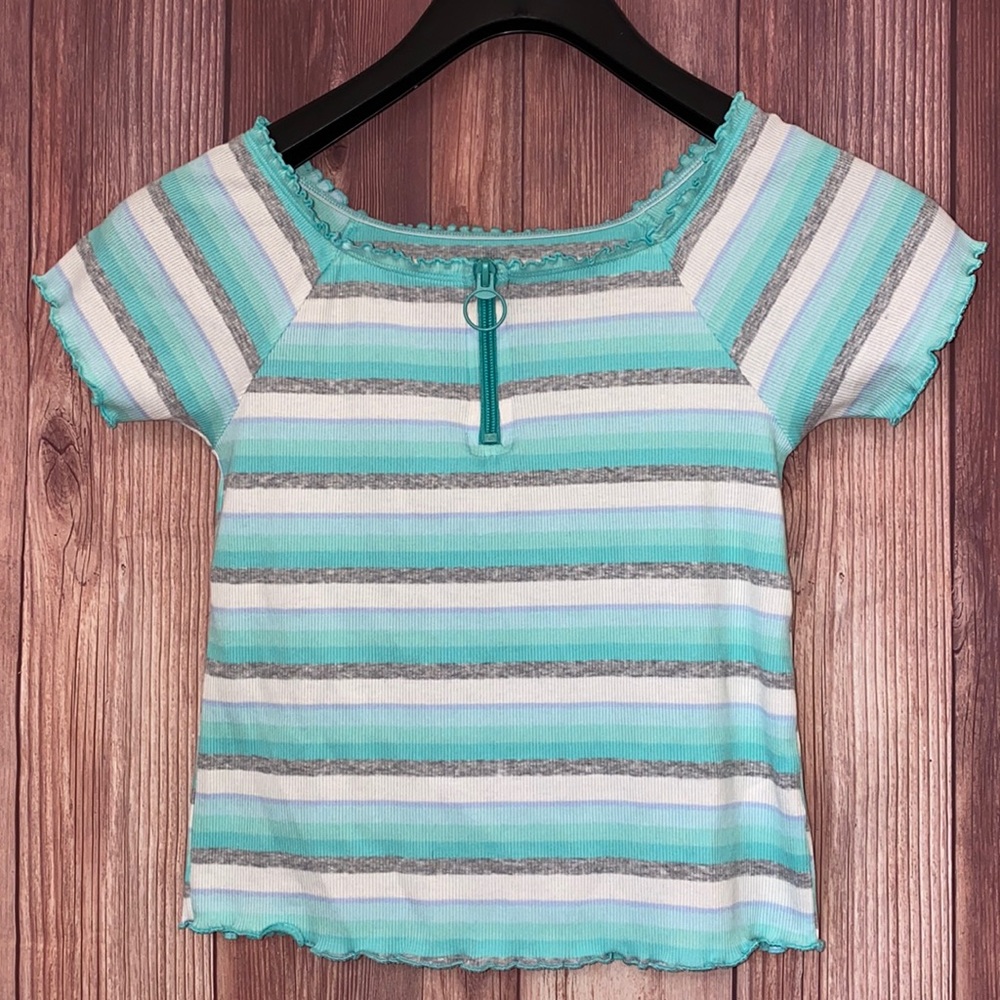 3/$20 Girls off shoulder crop top 14/16